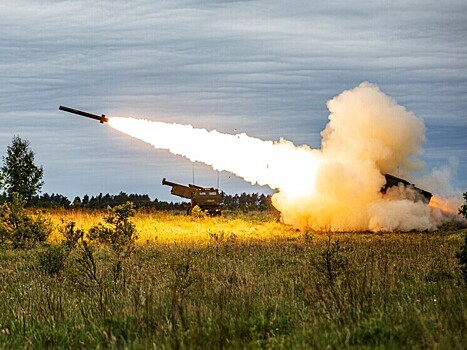 Стало известно о переброске Украиной нескольких HIMARS к границе российского региона