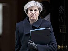Sun опубликовала видео эвакуации Терезы Мэй из парламента в день теракта