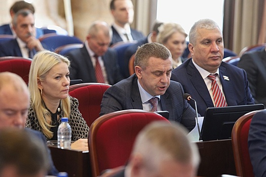 Кубанский парламент принял в первом чтении бюджет региона на новую трехлетку