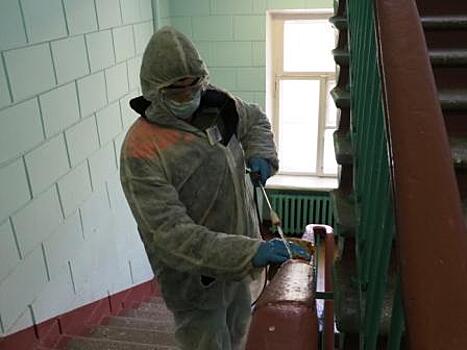 В Рязанском районе проводится регулярная дезинфекция в жилых домах