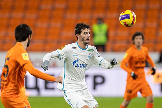Источник: "Зенит" предложил Ерохину продлить контракт