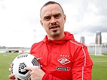 Ещенко вложил 2 млн рублей в бизнес по выращиванию клубники: «Самая бессмысленная трата в жизни. Вкусная была, но заниматься некогда»