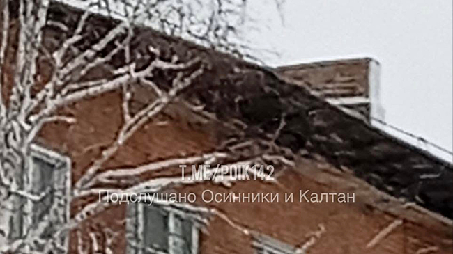 Кузбасс накрыла эпидемия обвала крыши: пока одну чинят, другая рушится