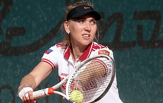 Елена Веснина проиграла в третьем раунде Roland Garros