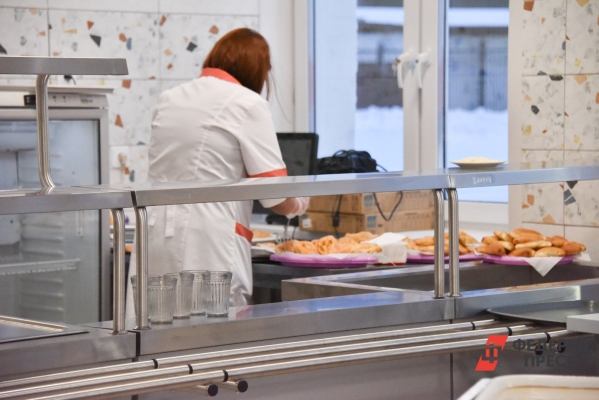 Двух женщин наказали в Петербурге по делу об отравлении готовой едой на выборах