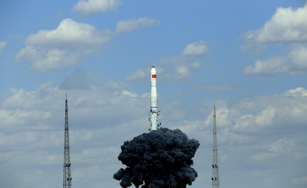 Китай успешно запустил группу полярно-орбитальных спутников Qianfan