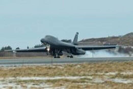 В Норвегию прибыли 4  стратегических бомбардировщика B-1B Lance