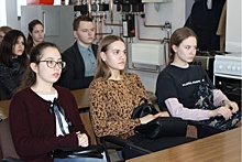 Екатеринбургских школьников познакомили с "газовыми" профессиями