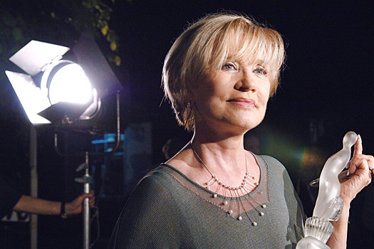 В Театре им. Пушкина простились с Верой Алентовой. Трансляция