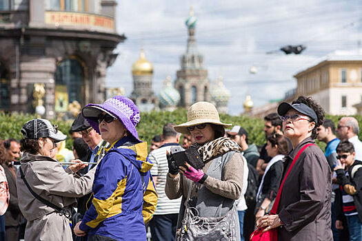 В первом полугодии Петербург посетило почти 2 млн иностранных туристов