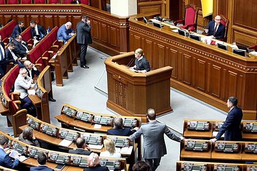 Экс-премьер Украины предрек смерть попавших в Раду партий Порошенко и Тимошенко