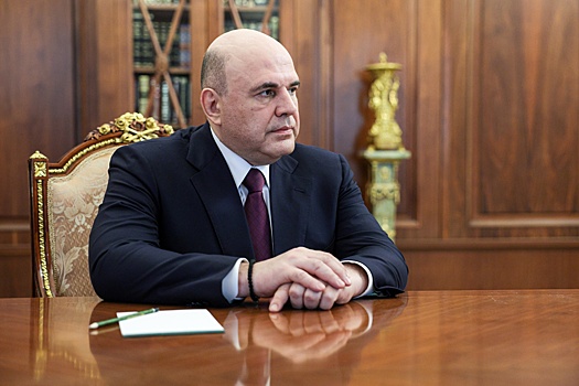 Мишустин обсудил с главой "РЖД" готовность к летним перевозкам пассажиров