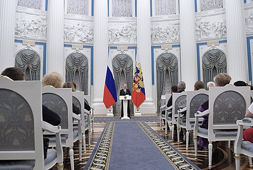 Владимир Путин наградил Орденом Дружбы главу ветеранов Узбекистана