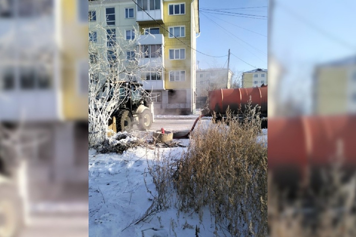 В Омске десятки домов остались без тепла и горячей воды