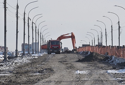 В Омске продолжают демонтаж на Ленинградском мосту