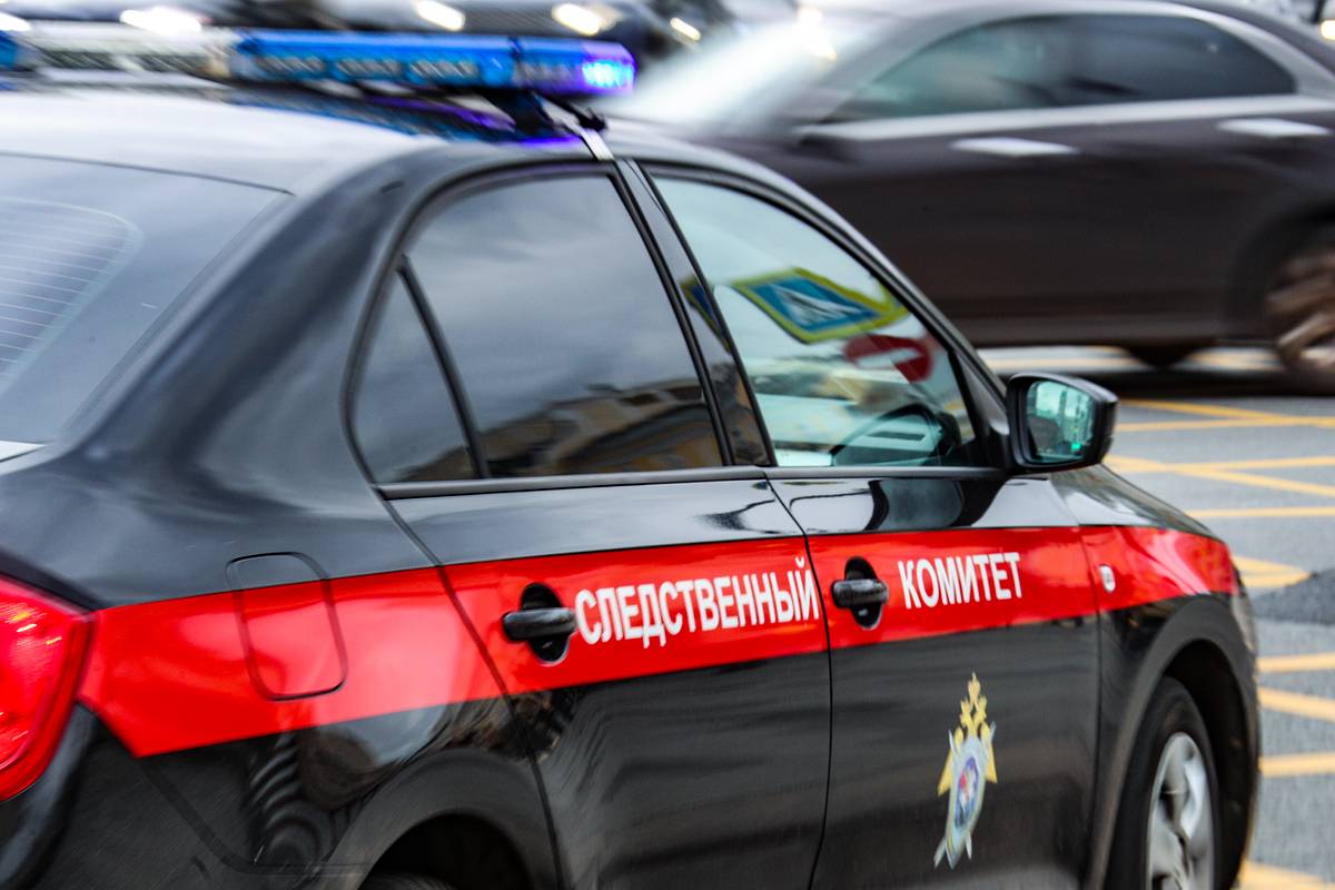 Промерзшая квартира с мумиями матери и сына в российском городе попала на видео