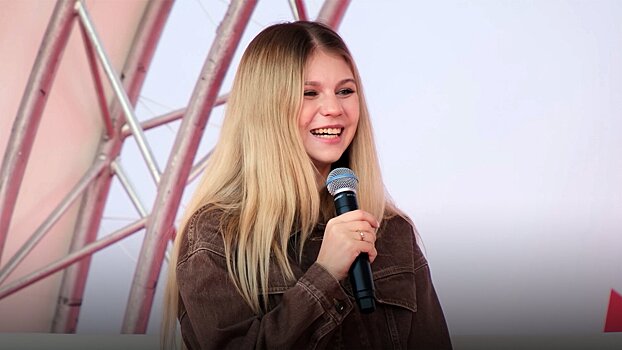 Александра Трусова: «Я шутила, что могу выпускать книгу «Как кормить грудью и выступать в шоу». В костюмах это, конечно, сложно»