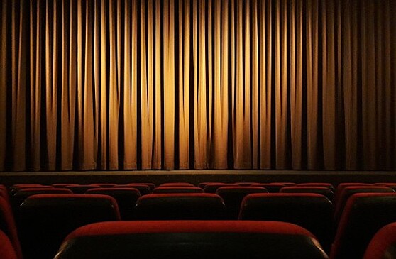 Культурный центр «Меридиан» приглашает на спектакль «Опрокинутый лес» 14 апреля