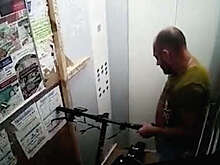 Момент возгорания электросамоката в лифте Краснодарской многоэтажки попал на видео