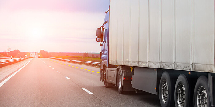 Таджикистан направил гуманитарную помощь в Пакистан