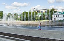 В Историческом сквере Екатеринбурга сделают горельеф по эскизу Грюнберга