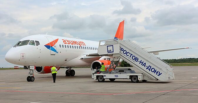 Пассажир рейса из Ростова побил стюардессу: полиция начала проверку