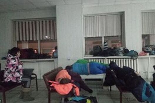 Соцсети: оренбургские туристы пока остаются на Белорецком автовокзале