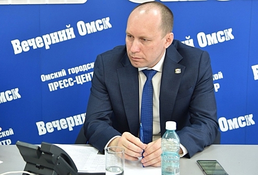 Главы омских округов начали раскрывать свои зарплаты