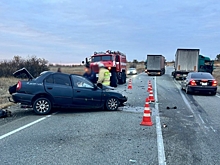 В ДТП с КамАЗом под Волгоградом погибли два человека