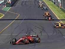 Карлос Сайнс выиграл Гран-при Австралии Формулы-1, Леклер — второй, Ферстаппен и Хэмилтон сошли