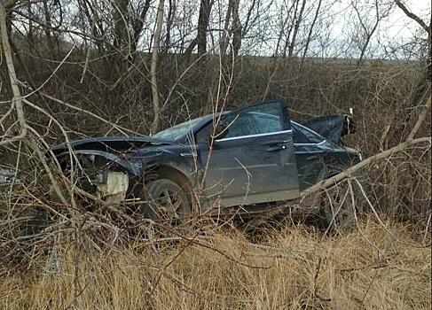 Женщина с ребенком на иномарке вылетела с дороги в Самарской области из-за того, что села за руль пьяной