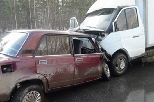 Водитель «семерки» погиб в ДТП на встречке в Шатковском районе