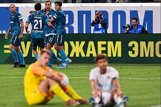 VAR не помог: «Зенит» забил спорный гол