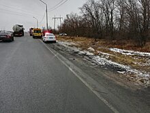 Утром в ДТП на трассе под Саратовом пострадала женщина