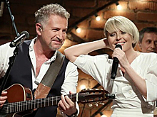 Проигнорировав слухи о разводе, Агутин выложил фото с Анжеликой Варум