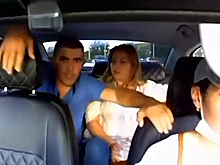 Пьяный контрактник набросился на таксистку в Крыму и попал на видео