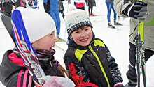 Госдума: Перенос школьных каникул позволит детям бюджетно покататься на лыжах в Сочи