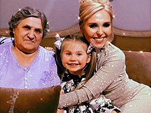 5-летняя дочь Пелагеи эмоционально исполнила песню из «Холодного сердца»