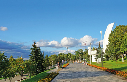 Суд обязал подрядчика снова отремонтировать набережную у "Ладьи" в Самаре