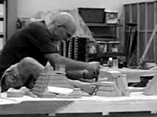 Умер художник-постановщик «Спасти рядового Райана»