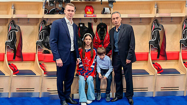 Экс-менеджер сборной России продает награды из-за гибели сына на СВО