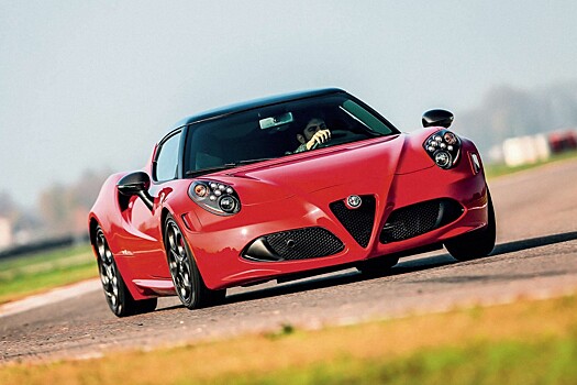 Снятый с производства спорткар Alfa Romeo 4C ненадолго вернется на рынок