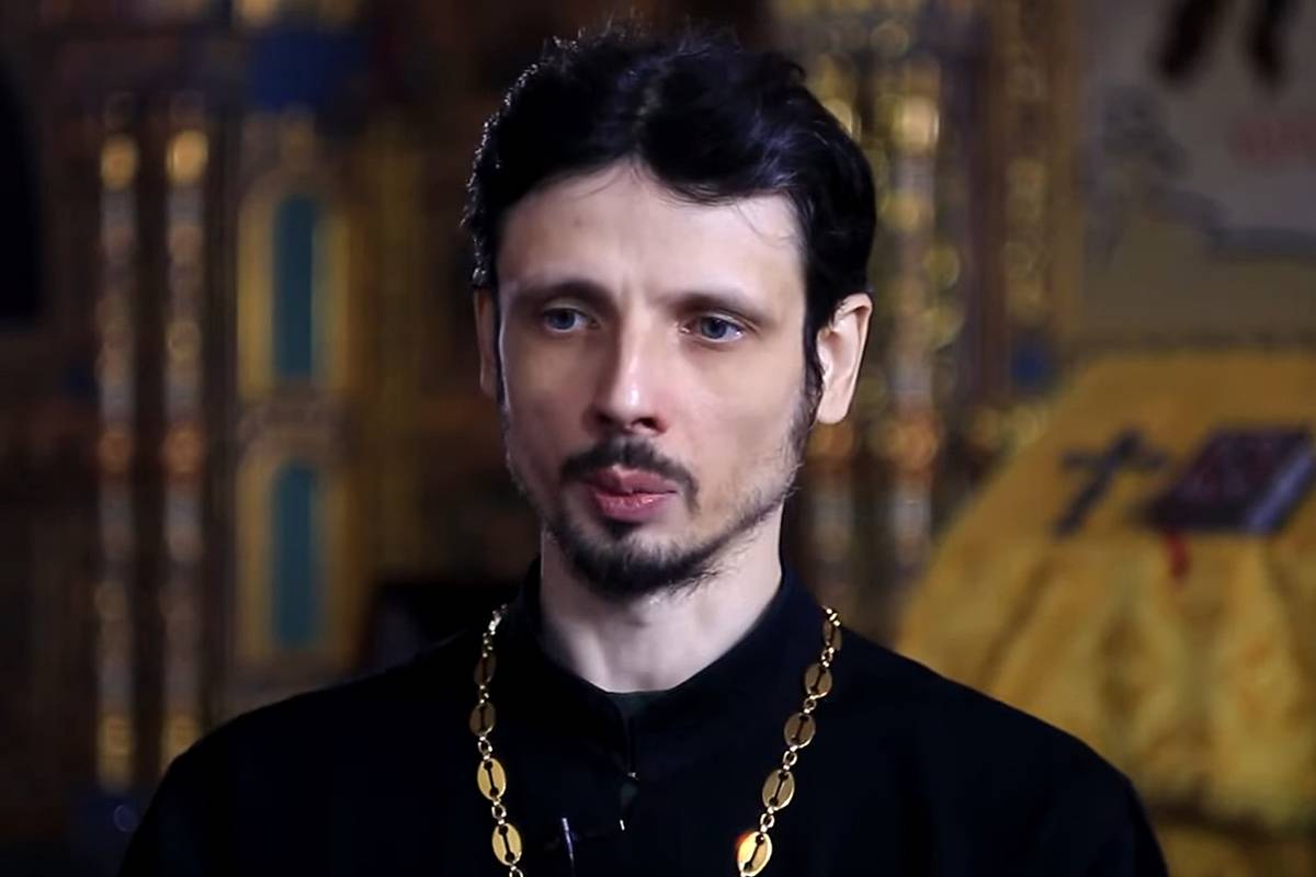 Стало известно о судьбе вступившего в полемику с патриархом Кириллом священника