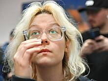 Петербурженку наказали за уличный концерт