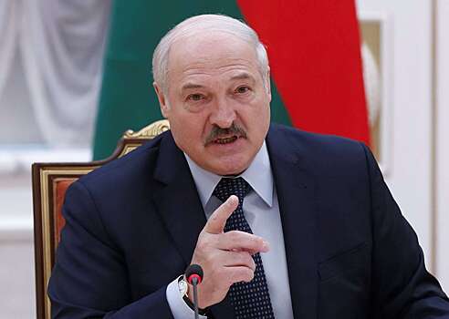 Лукашенко: новая конституция должна поставить точку в перераспределении полномочий