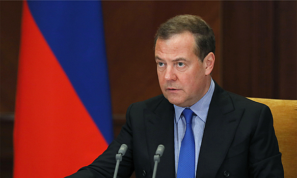 Медведев допустил возвращение смертной казни