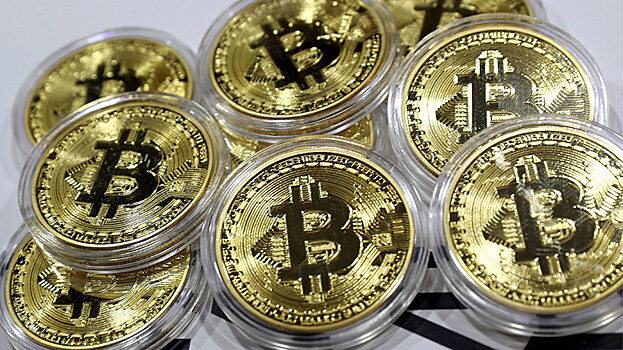 К 60 тыс долларов приблизился курс биткоина