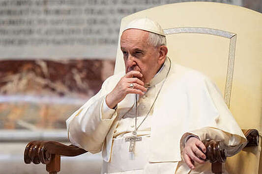 Папа Римский сообщил о "нескольких властителях", возрождающих дух войны