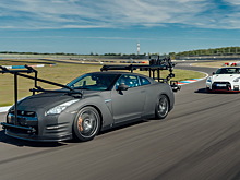 Видео: Nissan установил на GT-R кран с камерой для рекламных съёмок