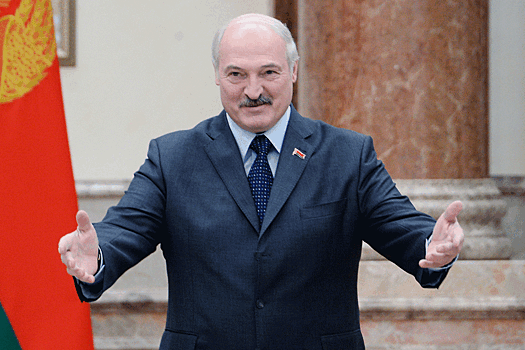 Лукашенко поддержал развитие сотрудничества с ЕИБ